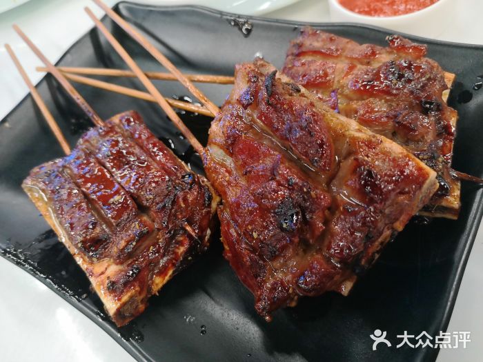 渔文乐·海鲜大排档(千灯湖店)蜜汁烧飞机骨图片