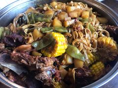 -内蒙焖面大盆骨餐馆(山大路店)