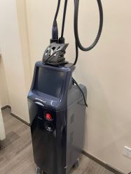 -医颜医疗美容门诊部