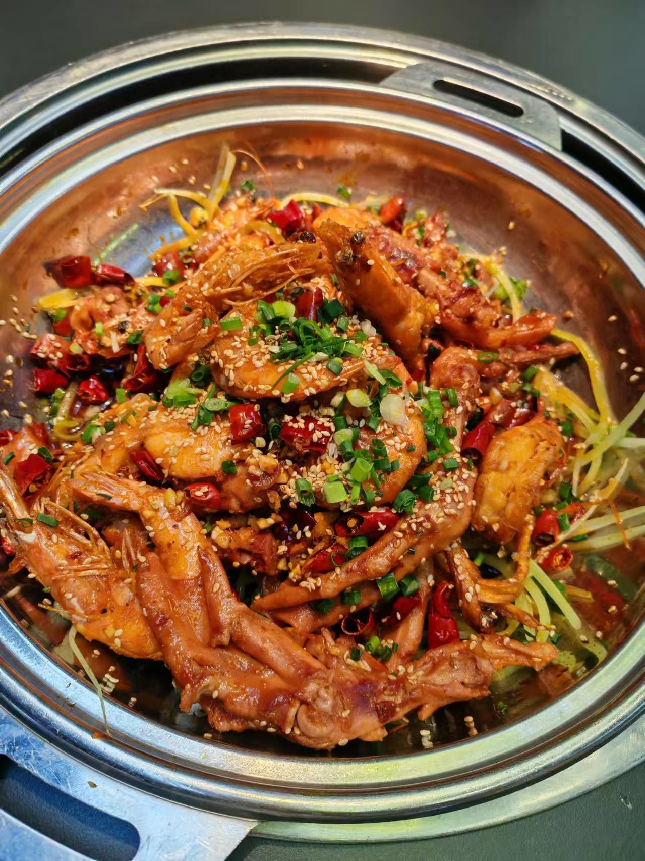 鸭爪鸭翅软糯脱骨