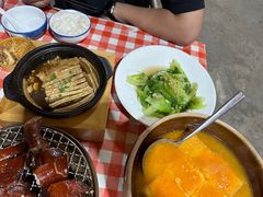 -琼大师东方烤乳猪(亚特兰蒂斯店)