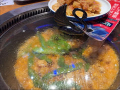 -山河屯铁锅炖·非遗东北菜(南山店)