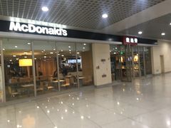 门面-麦当劳(天津站三店)