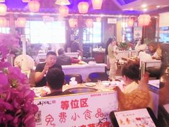大堂-山河屯铁锅炖鲜鹅·东北菜(开发区一店)