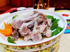 草原手把肉-德乐海蒙餐