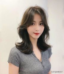-时尚殿堂明星门店