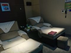 -金色印象·4K影院式足体养生(南滨印象店)