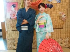 -东京都浅草樱花和服租赁店