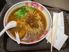 红烧牛肉面-大食代美食广场(迪士尼小镇店)