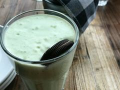 牛油果奶昔-新城概念餐厅