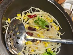 -云海肴·汽锅鸡·云南代表菜(天山百盛优客店)