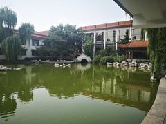 -舜耕山庄四时万和自助餐厅