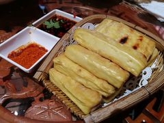 -老滇山寨•云南特色菜•地方菜•民族风情歌舞表演(金碧店)