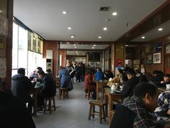 大堂-吾穆勒蓬灰牛肉面·清真(北滨河中路店)