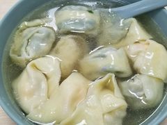 咸蛋黄拼草头三鲜-顶巧鸡汤馄饨(虹口总店)