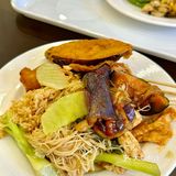 东街口新开的一家素食自助