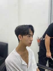 -乾健·烫染·接发SALON