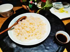 手剥河虾仁-吴越荣记苏州菜·松鼠桂鱼100%活鱼现做(斜塘老街店)