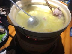 -捞围鲜·港式打边炉(海阳路店)