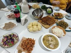 -何适山庄 ·可团建(水长城P2停车场店)