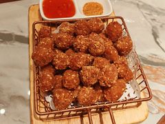 -东口码头·烧鸽子·鱼头泡饼·地方菜(金鹰悦城店)