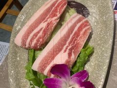 -哈哈碳都·牛肋条无限自助烤肉(台江万达店)