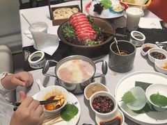 -红鼎豆捞· 20年老店每天都新鲜(宝丰路店)