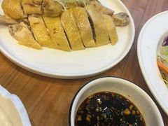 -侬佳蒸菜馆(听潮店)