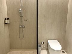 -米漾酒店(深圳会展中心岗厦地铁站店)
