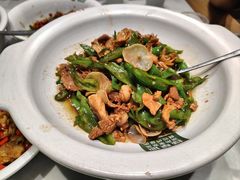 -绿草地·湘菜(酃湖师院店)