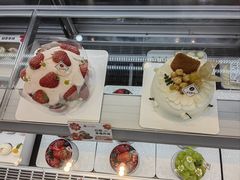 -花花卷卷·鲜食蛋糕(静安久光百货店)