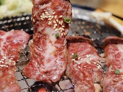 -山川小町·极番烧肉(新地假日广场店)