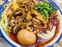 -孙浩特色牛杂面板面(华捷道店)
