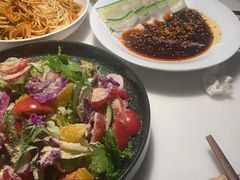 -初蓉丨遇见新川菜(亲贤街荣耀店)