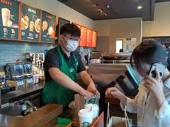 -星巴克(南通海安文峰大世界店)