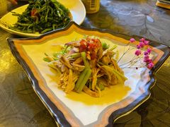 -泰堤坊(淡水体育馆店)