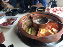 -滇釜火锅·能喝汤的火锅(车公庄店)