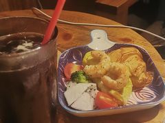 -雨舍咖啡(汉神购物广场咖啡街区店)