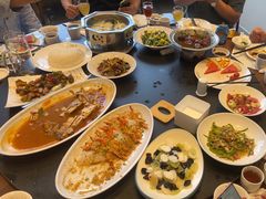 -赶海部落海鲜城(海阳路店)