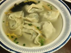 荠菜虾仁大馄饨-王家沙点心店(南京西路总店)