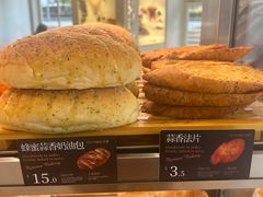 蒜香法片-法桐蛋糕·手作面包(万象城店)