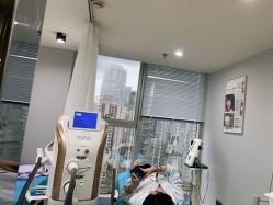 -维秘形体医美 M·VVON医生集团