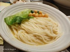 -渔语鱼新川菜Bistro(万象天地店)