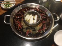 -好汉锅园林秘制老火锅 柴火霸王鸡(金沙店)