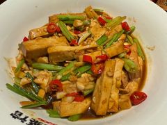 -洞庭土菜馆(易发广场店)