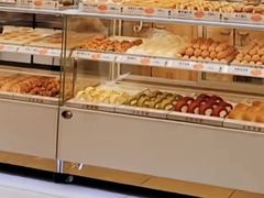 -金色麦甜糕点(面包.蛋糕.华苑店)