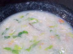 -海大大蒸汽海鲜餐厅·粤菜·特色小炒(欢乐颂店)