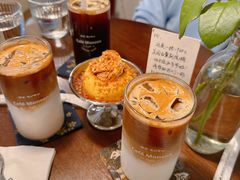 -Café Monson