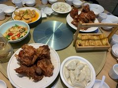 -关东小磨东北菜(上海长风大悦城店)