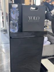 -YoLo hair salon
